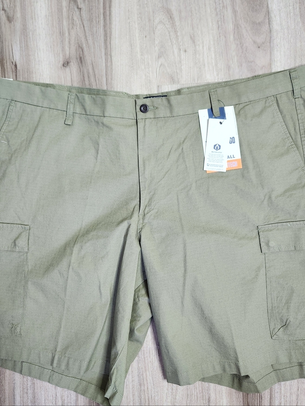 Dockers Mens Performance Tech Cargo Shorts Green Stretch Wicking Vacation
